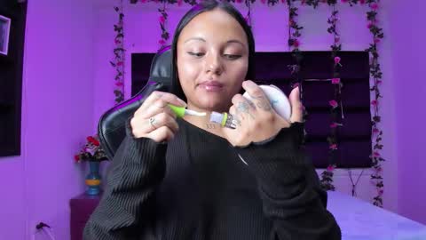 sweet ana  online show from 11.28.25