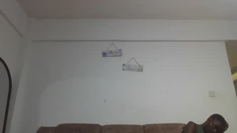 Snapshot of sweerie20 chatting on 12.16.25 sweerie20 online show from 12.16.25