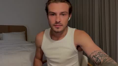 Snapshot of sweet19sammy chatting on 06.29.26 Sammy online show from 06.29.26