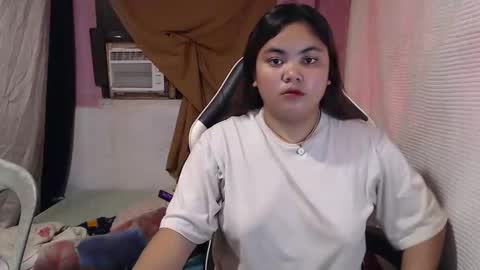 Snapshot of sweet_69ally chatting on 09.17.25 ally online show from 09.17.25