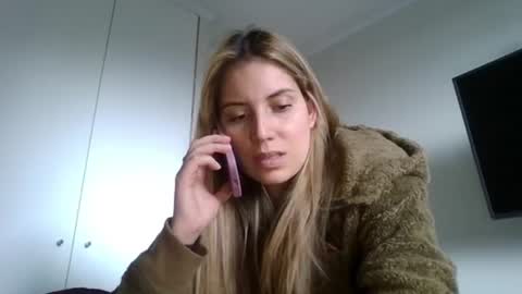 Snapshot of sweet__alana chatting on 10.03.25 Sweet  alana online show from 10.03.25