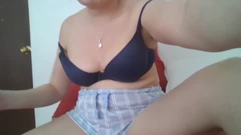 Snapshot of sweet__alana chatting on 10.15.25 Sweet  alana online show from 10.15.25