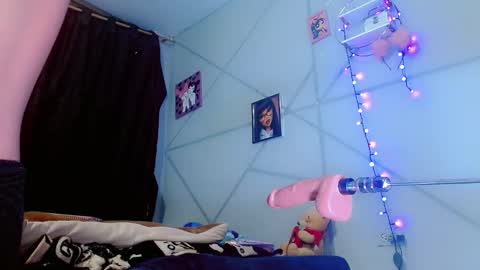 sweet__babyy_ online show from 09.28.25
