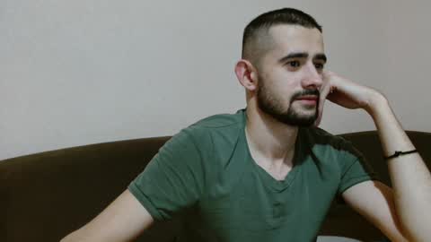 Snapshot of sweet__daddy8 chatting on 12.04.24 BredEmiliya online show from 12.04.24