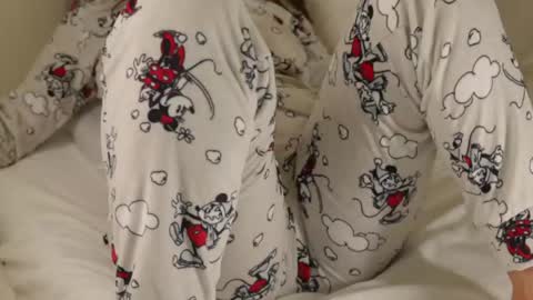 free  online show from 04.28.26