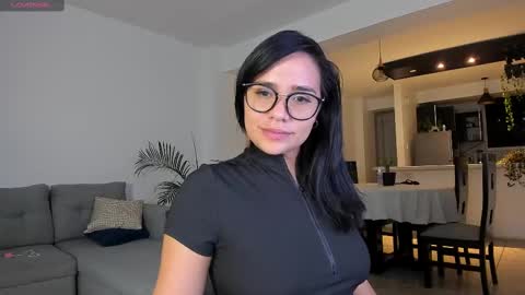 sweet_ailin online show from 11.20.25