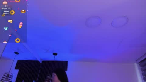 Snapshot of sweet_alicee__ chatting on 05.16.26 Alice online show from 05.16.26