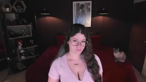 Snapshot of sweet_alicee__ chatting on 06.14.26 Alice online show from 06.14.26