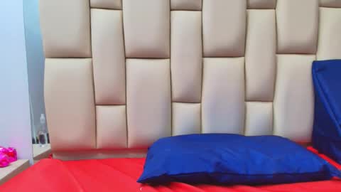 Amye  online show from 11.18.25