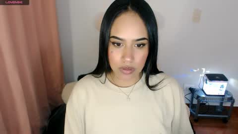 Stephanie online show from 11.02.25