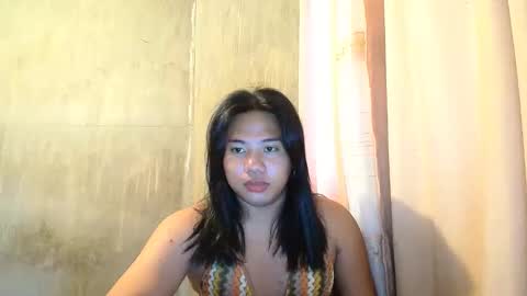 Snapshot of sweet_angel2005 chatting on 10.07.25 Angel online show from 10.07.25