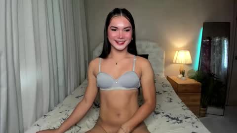 Snapshot of sweet_angel985251 chatting on 09.27.25 SweetAangel online show from 09.27.25