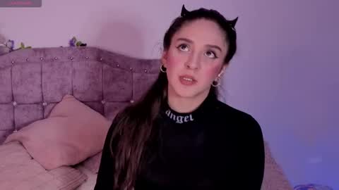 Sthefany Lauren Independent Model  online show from 11.28.25