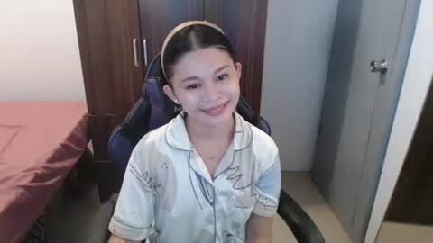 Snapshot of sweet_cassyxx chatting on 02.01.26 sweet_cassyxx online show from 02.01.26