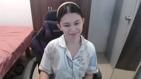 Snapshot of sweet_cassyxx chatting on 02.19.26 sweet_cassyxx online show from 02.19.26