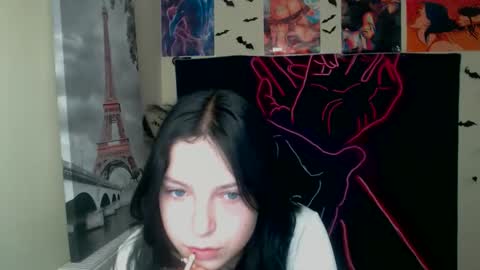 Ivy online show from 10.03.25