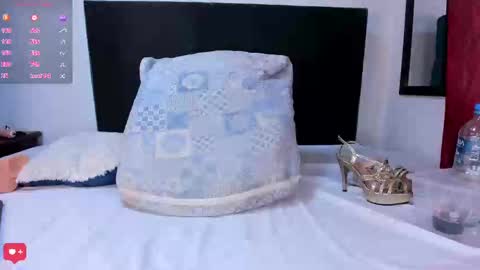 kandy  muller online show from 10.15.25