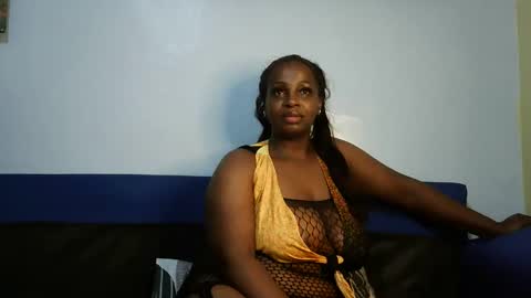 Snapshot of sweet_dollo chatting on 09.29.25 sweet_dollo online show from 09.29.25