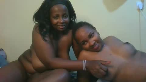 Snapshot of sweet_dollo chatting on 10.01.25 sweet_dollo online show from 10.01.25