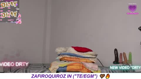 ZAFIRO QUIROZ online show from 04.05.26