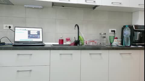 Snapshot of sweet_ella chatting on 02.05.26 online show from 02.05.26