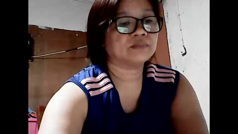 sweet_faye05 online show from 11.09.25