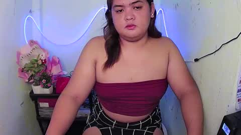 sweet_frex123 online show from 10.12.25
