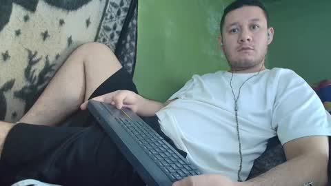 sweet_guy36 online show from 09.22.25