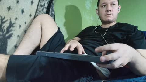 sweet_guy36 online show from 09.29.25