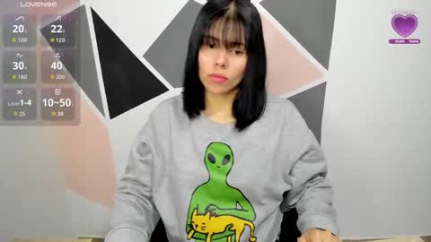 Snapshot of sweet_hann chatting on 10.08.25 Hanna online show from 10.08.25