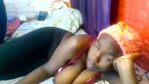 sweet_hennessey online show from 06.11.26