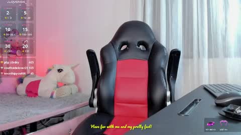 Snapshot of sweet_isiis chatting on 02.05.25 Isiis online show from 02.05.25