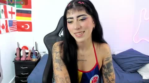 Dahnna online show from 07.04.26