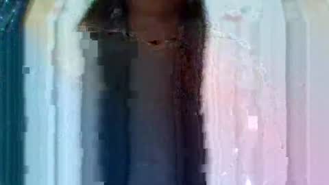 Snapshot of sweet_joy269914 chatting on 12.01.25 Kristel online show from 12.01.25