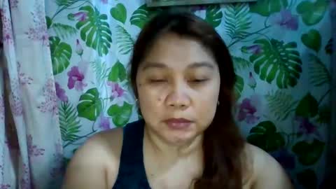 Snapshot of sweet_kayley chatting on 12.07.24 sweet_kayley online show from 12.07.24