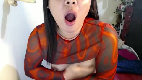 Nicahhh online show from 02.20.25