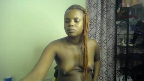 Snapshot of sweet_kush chatting on 06.20.26 Kush online show from 06.20.26