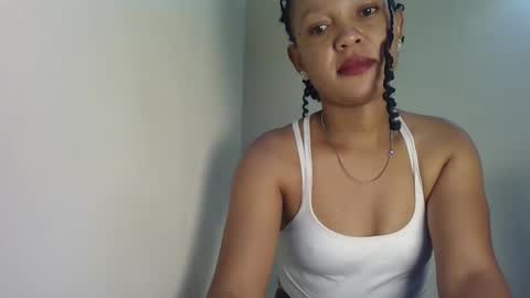 sweet likey online show from 02.18.26