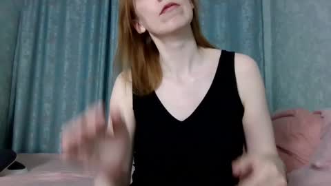 sweet_lilbunny online show from 04.11.26