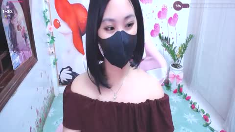 Lily online show from 09.25.25