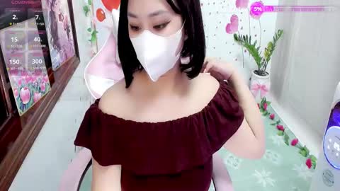 Lily online show from 10.06.25