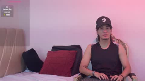 Mia online show from 06.15.26