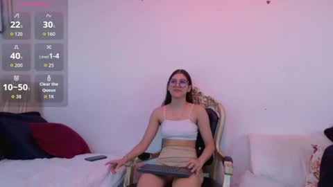 Mia online show from 06.18.26