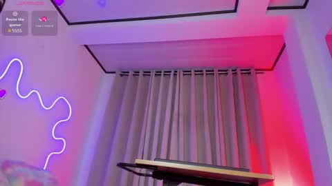 Miss Mackensy online show from 10.31.25