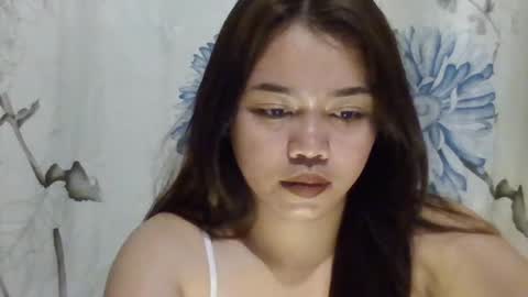 Snapshot of sweet_mae28xx chatting on 07.02.26 sweet_mae28xx online show from 07.02.26