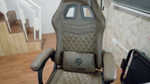 cheeky Bum07 online show from 10.18.25