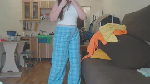 Snapshot of sweet_martinique chatting on 10.12.25 TexasPAWG101 online show from 10.12.25