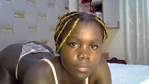 sweet_melodiyy online show from 04.09.26