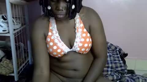 Lisa online show from 04.06.26