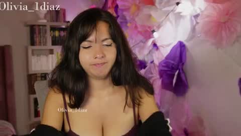 Snapshot of sweet_olivia1 chatting on 06.17.26 Olivia Diaz OnlyFans olivia diaz online show from 06.17.26